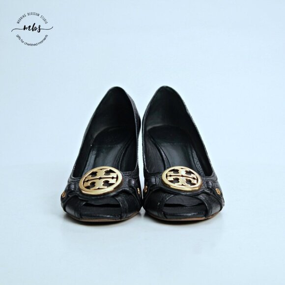 Tory Burch Letitia Leather Peep Toe Wedge Black Gold Women 6.5 - Picture 3 of 13